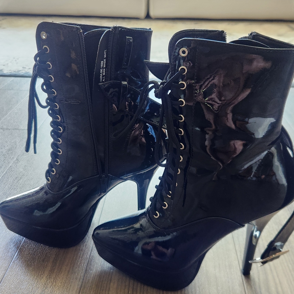 Pleaser Heels- Black Pantent Boots